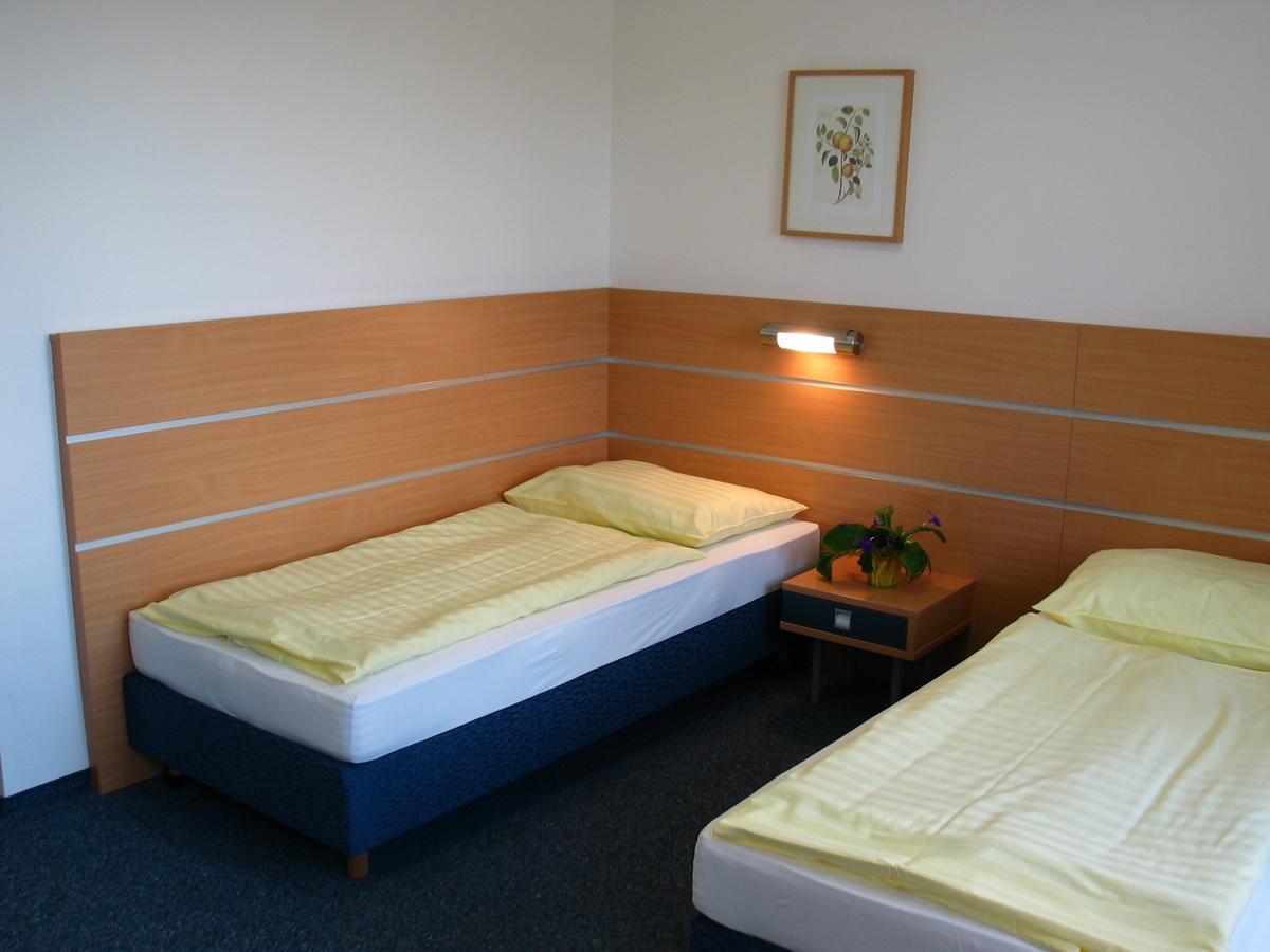Gaestehaus Der Lk-Technik Mold Экстерьер фото