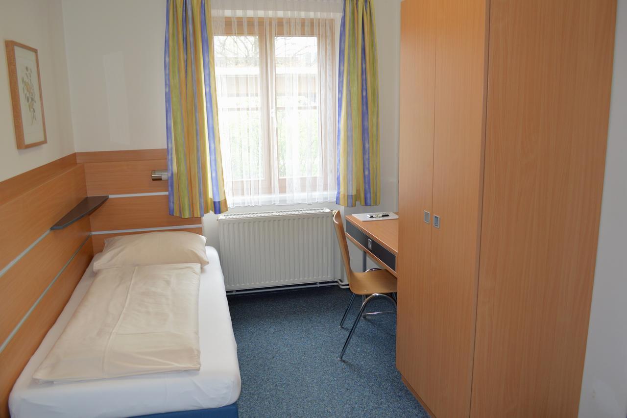 Gaestehaus Der Lk-Technik Mold Экстерьер фото
